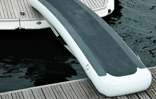 Трап для яхты надувной