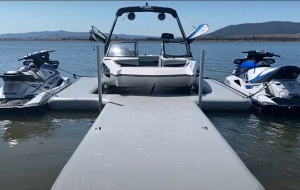 U Понтон для катера 8,5 м